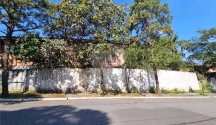 Terreno de esquina de 20 x 50 m, zona ZER 1  - zona exclusivamente residencial