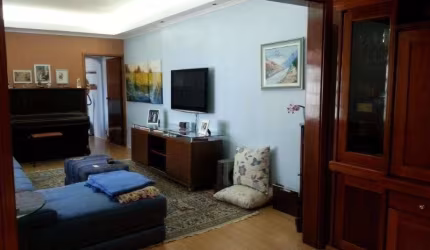 CHARMOSA CASA TERREA ATRAS DO SHOPPING MORUMBI