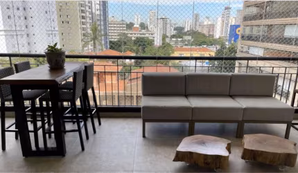 Excelente apartamento no Brooklin