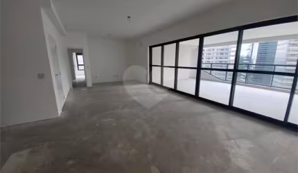 Apartamento novo a venda na Chácara Sto Antonio, com 196 m2, 4 dorms. (2 suítes) e 4 vagas