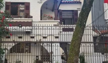 Casa-São Paulo-SANTA CECÍLIA | Ref.: REO880229