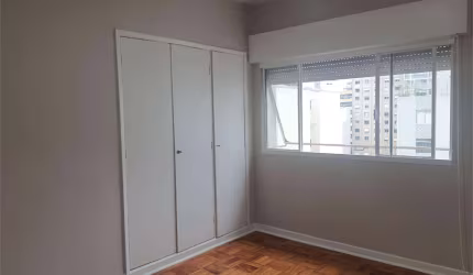Excelente apartamento no bairro de Santa Cecília,  próximo a Santa Casa!