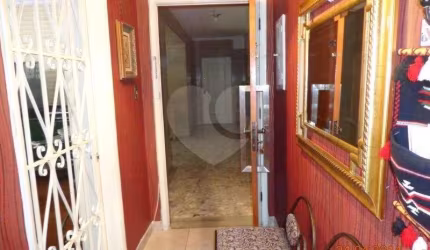 Sinta-se morando numa casa com segurança de condomínio na Aclimação