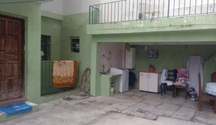 Casa 3 dormitórios á venda na Chácara Inglesa