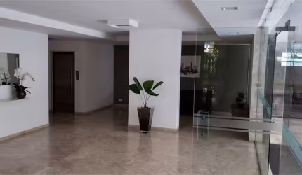 Apartamento de 3 dormitórios à venda em Higienópolis