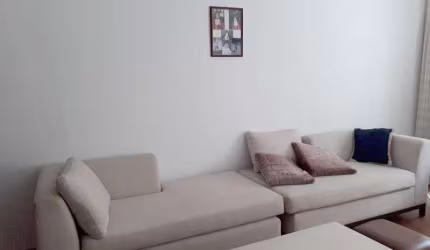 Casa à venda no bairro Vila Romana.
