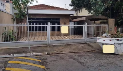 Casa comercial /residencial com 2 frentes, 3 quartos,1 suíte, 15 vagas,