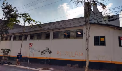 Excelente galpão para venda ou locação próximo à estação Luz do metrô