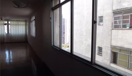 Linda Cobertura na Região de Campos Elíseos - 4 dormitórios (3 suítes). 5 Banheiros