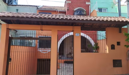 Casa com 4 dormitórios 180 m² na Consolação