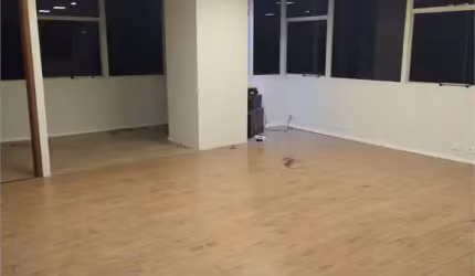 SALA COMERCIAL EM PINHEIROS
