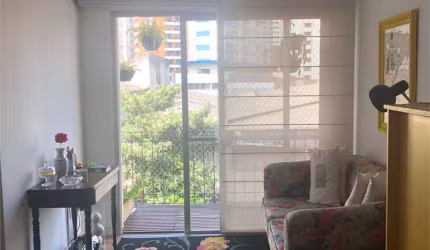Apartamento na vila olímpia