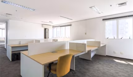 Comercial-São Paulo-CAMPO BELO | Ref.: REO639080