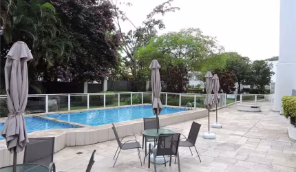 Apartamento-São Paulo-SANTO AMARO | Ref.: REO652864