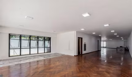 Comercial-São Paulo-JARDIM EUROPA | Ref.: REO686239