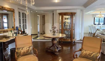 Apartamento de alto padrão em Pinheiros