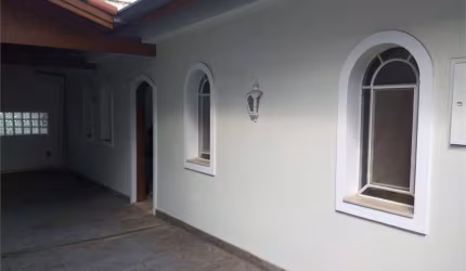 Imóvel Comercial ou Residencial  na Avenida Nossa Senhora da Assunção com 365 metros de terreno