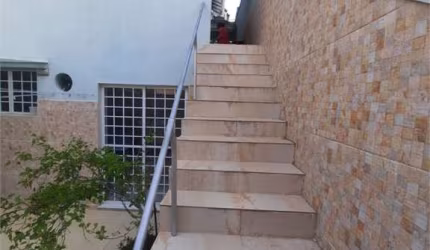 Casa à venda na Vila Mascote!