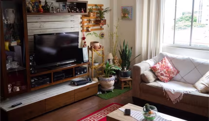 Apartamento na  Saúde