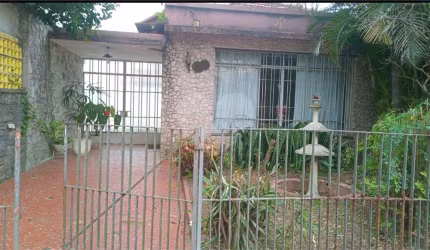 Casa com 315 m² tendo 4 dorm no Jardim da Glória.
