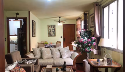 Apartamento amplo, a venda  na melhor rua do paraíso