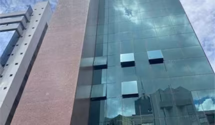 Sala Comercial com 144 metros na Berrini