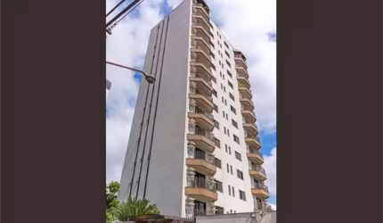 Lindo apartamento com 220 metros e 3 vagas determinadas