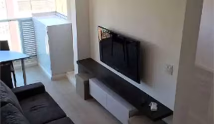 Apartamento de Cobertura em Pinheiros com 2 quartos, 2 vagas