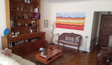 APARTAMENTO JARDIM PAULISTA PRÓXIMO AOS COMÉRCIOS , CONDUÇÃO ESCOLAS ,HOSPITAIS