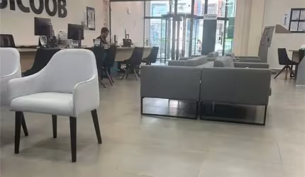 Descrição Loja / Salão / Ponto Comercial para alugar - Santo Amaro com 310m² com 4 vagas.