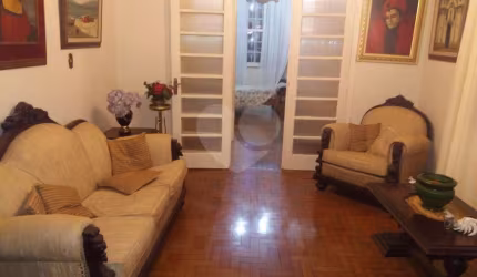 Casa térrea, à venda, na Aclimação. a 400 metros do Parque da Aclimação.