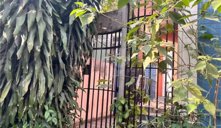 Casa bem localizada na Vila Mariana