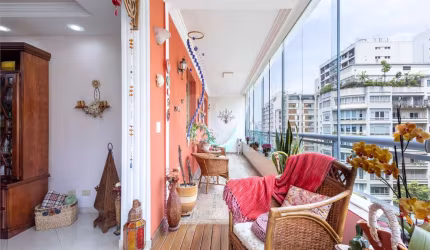 Apartamento para Venda, com 3 dormitórios em Higienópolis.