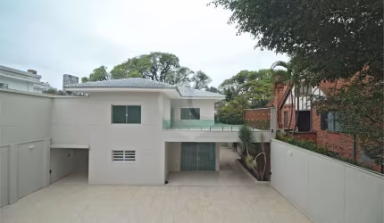 Jardim América  Sobrado novo Jardim América - Rua Atlântica