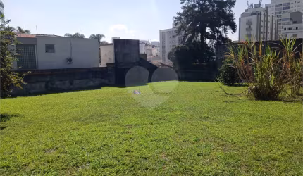 Terreno - Perdizes Nobre - 900 m²  Área útil