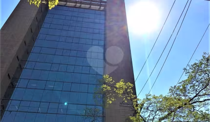 Espaço comercial na melhor localização de São Paulo - Avenida Engenheiro Luís Carlos Berrini
