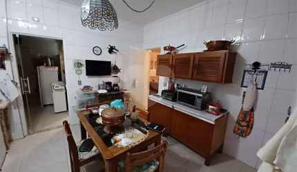 Excelente oportunidade de apartamento na parte nobre de Pinheiros, o m2 mais barato da região