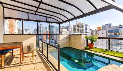 Cobertura Duplex de 241 m2,  4 dormitórios,  com Piscina, Churrasqueira e Jardim em Perdizes