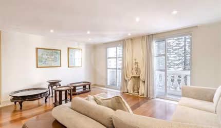 Apartamento de 168m2, 4 dormitórios, sendo 1 suíte, 3 ambientes, vaga de garagem, lazer, no Paraíso.