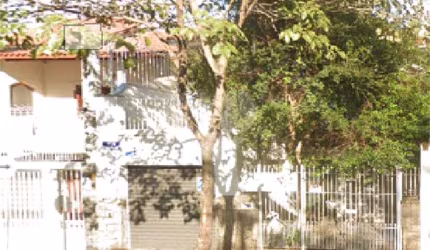 Sobrado à venda 350m², 4 quartos, 2 suites e 2 vagas