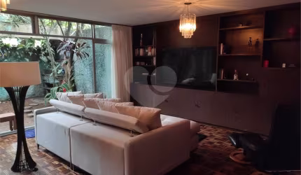 Casa-São Paulo-CAMPO BELO | Ref.: REO649452