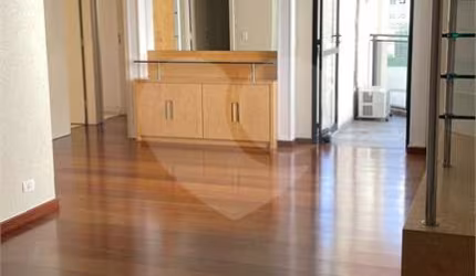 Apartamento à venda em Higienópolis