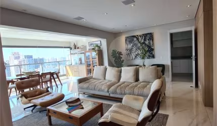 Apartamento à Venda no Brooklin Novo - 137m², 3 Suítes, 4 Vagas e Lazer Completo