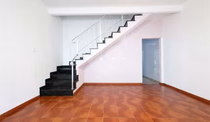 Casa de Vila, 75m², 3 dormitórios, 3 banheiros, área externa, soton e 1 vaga na Pompeia/Vila Romana