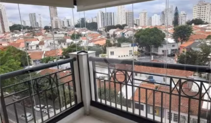 Imóvel Reformado com 56 m² 2 dorms- varanda e 2 vagas . Novo. Região da  Vila Clementino