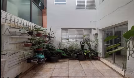 Casa de vila em rua fechada Pinheiros