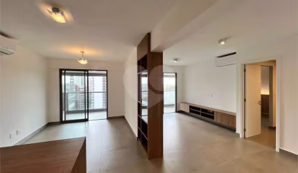 Apartamento-São Paulo-MOEMA | Ref.: REO1038332