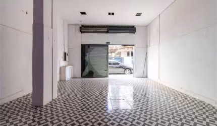 Excelente oportunidade para o seu negócio! Loja comercial com 51m² de área útil.