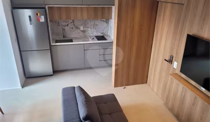 Apartamento mobiliado em Prédio Novo no Jardim América