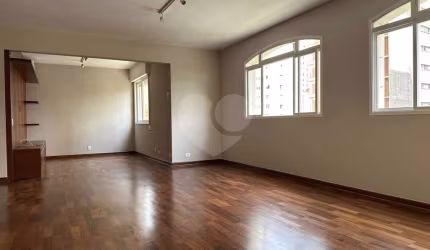 Apt p/ locação no Itaim Bibi, com vista p/ o Parque do Povo, 162 m2, 3 quartos (2 suítes) e 2 vagas